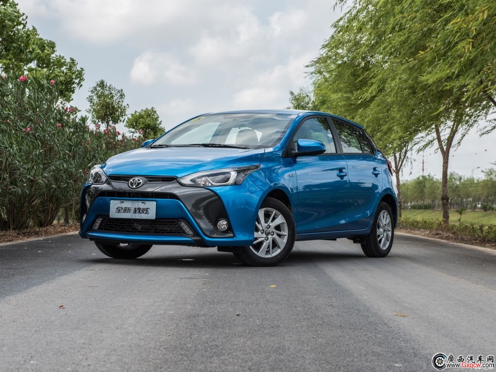 YARiS L 致炫車型 外觀圖